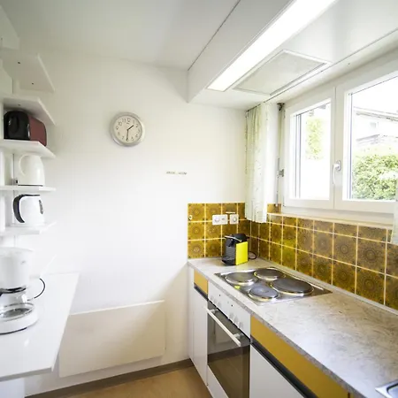 Apartment True 18 *